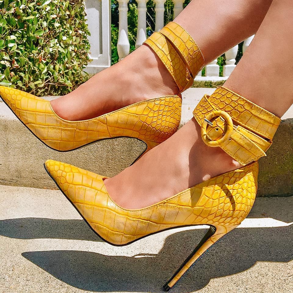 Mustard sandals on a Big Girl stiletto heel yellow - KeeShoes