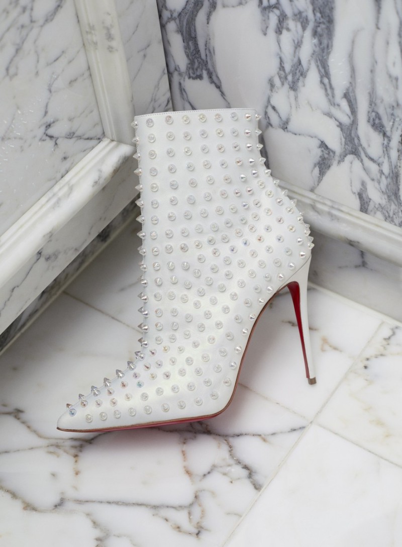 louboutin hot chick 130mm price